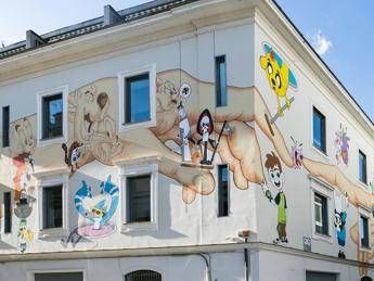 cartoon Network compie 25 anni e festeggia con mega murale sulla sede romana cartoon Network compie 25 anni e festeggia con mega murale sulla sede romana